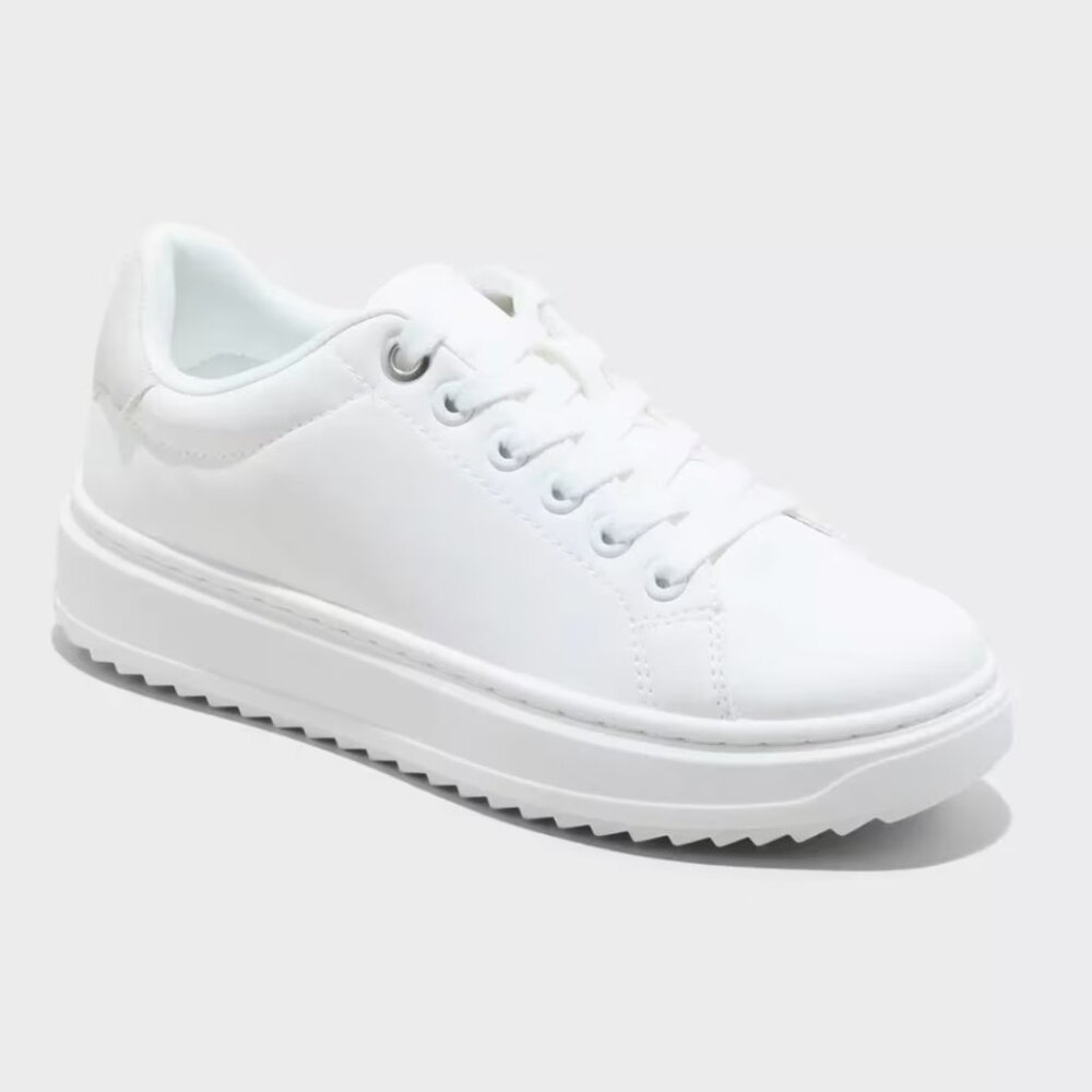 Women’s A New Day Peggy Platform Sneakers White Low Top Basic - Size 9